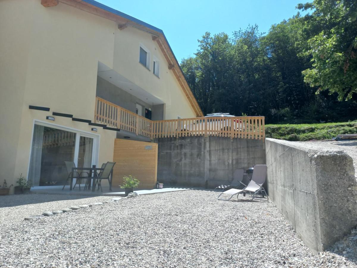 Apartmán Hisa Za Gradom Kobarid Exteriér fotografie