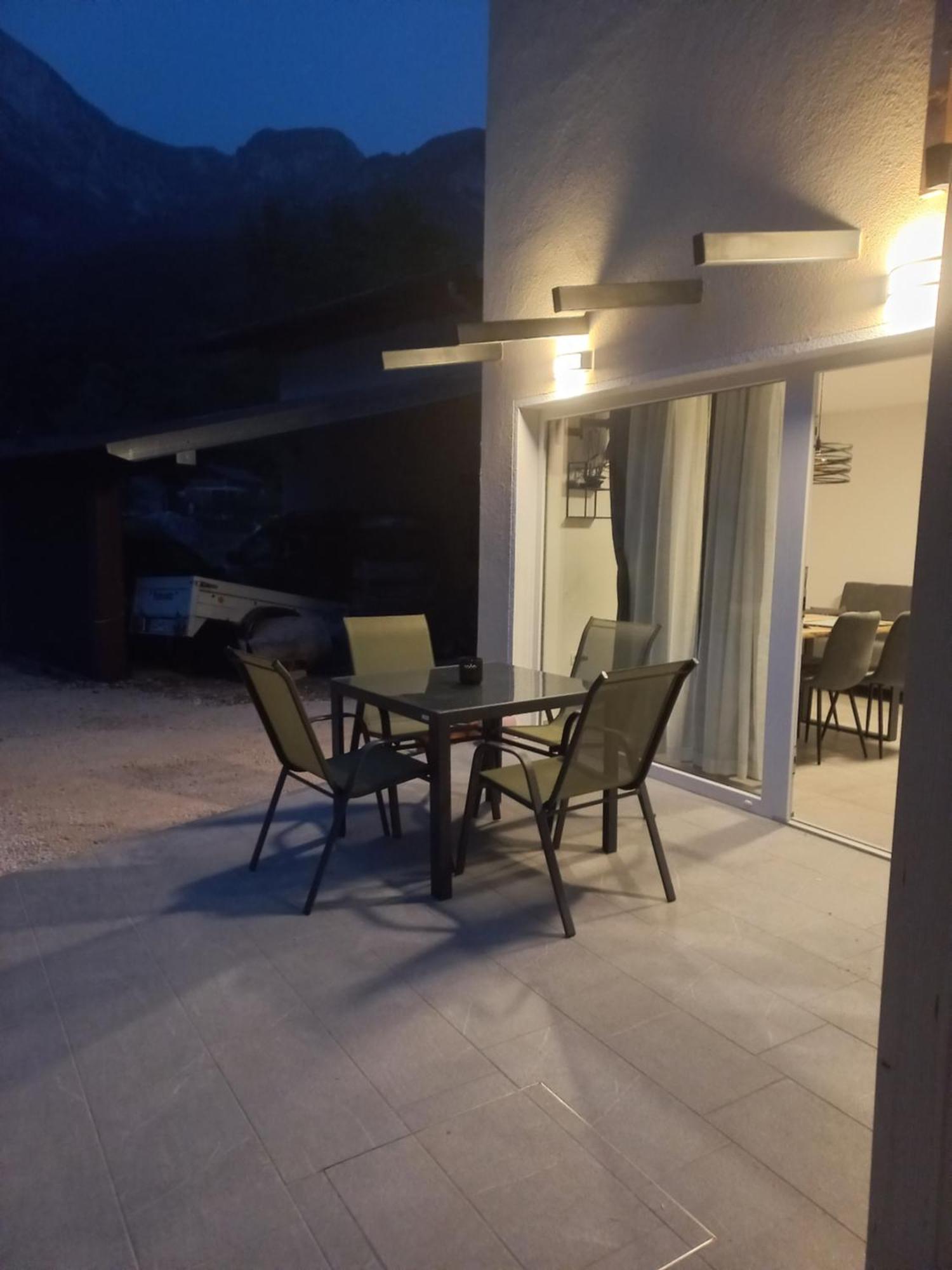 Apartmán Hisa Za Gradom Kobarid Exteriér fotografie